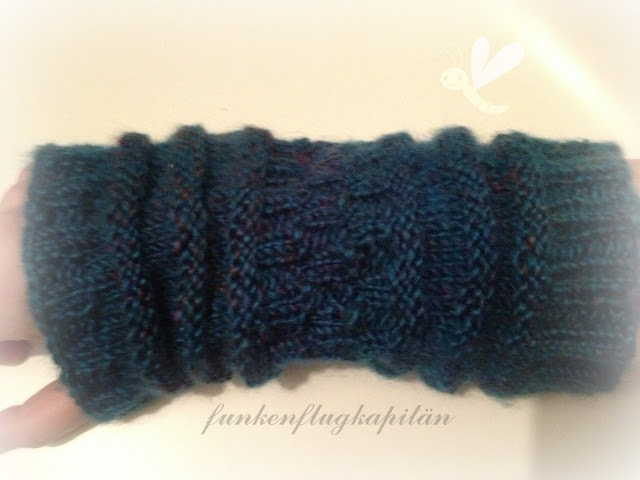 dicke Armstulpen gestrickt