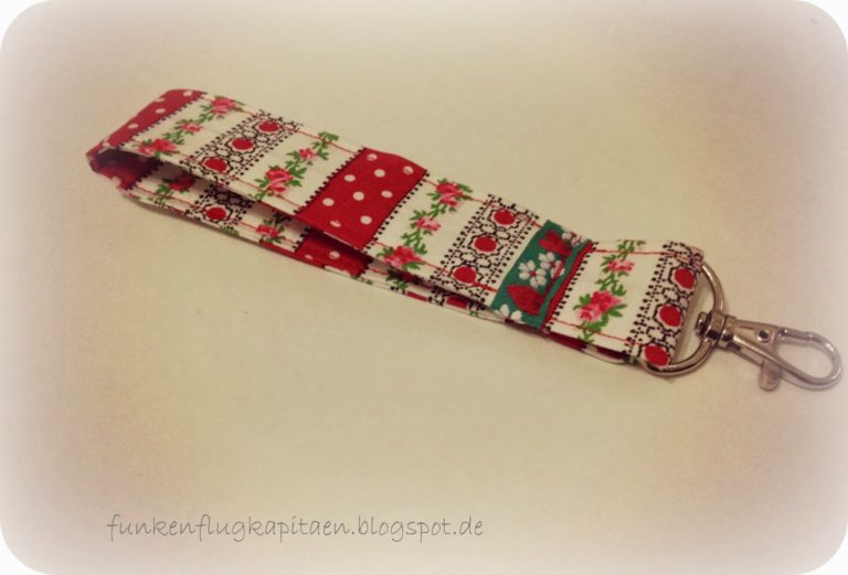 gestreiftes Schlüsselband
