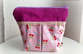 Kosmetiktasche mit Kellerfalte rosa Kirschen